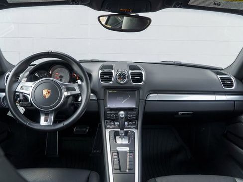 Used 2016 Porsche Cayman S image 21