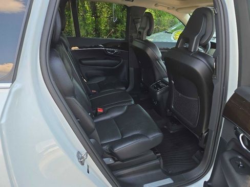 Used 2017 Volvo XC90 T6 Momentum w/ Vision Package AWD/4WD image 24