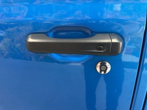 Used 2024 Jeep Wrangler Unlimited Rubicon image 15