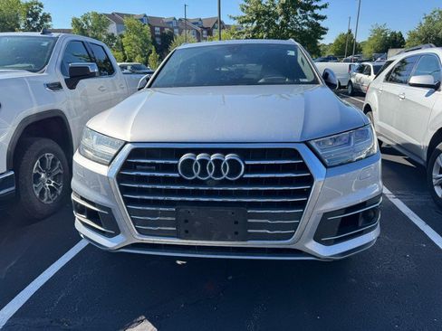 Used 2018 Audi Q7 3.0T Prestige AWD/4WD image 2