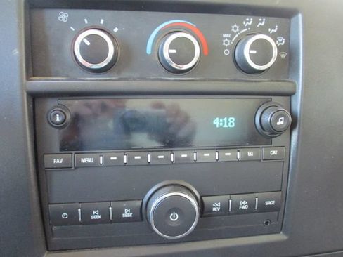 Used 2021 Chevrolet Express 3500 w/ Power Convenience Package RWD image 26