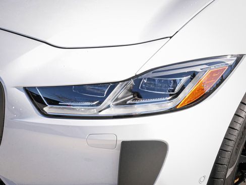 Used 2024 Jaguar I-PACE R-Dynamic HSE AWD/4WD image 6