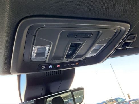 Used 2024 GMC Sierra 2500 AT4 w/ Technology Package image 29