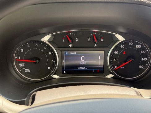 Used 2022 GMC Terrain SLE w/ Driver Convenience Package FWD image 19