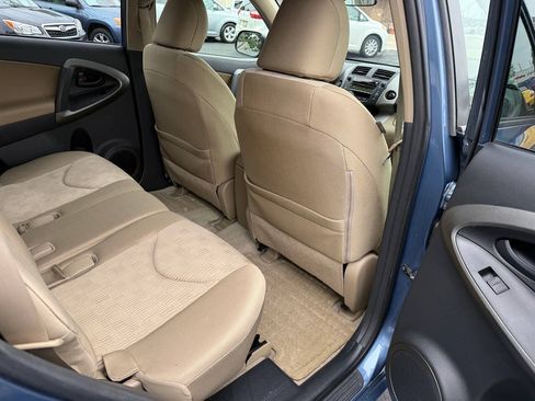 Used 2011 Toyota RAV4 4WD image 64