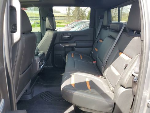 Used 2020 GMC Sierra 1500 AT4 w/ AT4 Premium Package AWD/4WD image 12