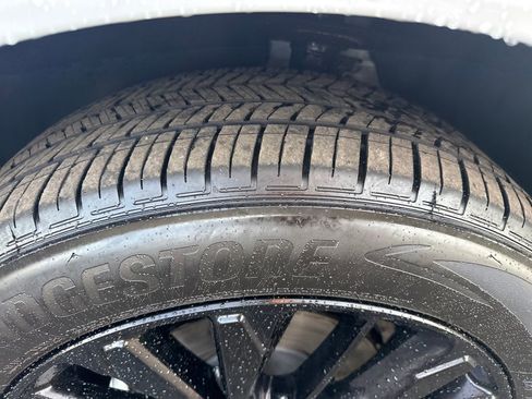 Used 2025 Ford Escape ST-Line Elite w/ Premium Technology Package image 24