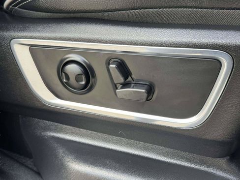 Used 2025 RAM 1500 Laramie w/ Laramie Southwest Edition AWD/4WD image 57