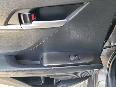 Used 2024 Toyota Camry SE FWD image 37