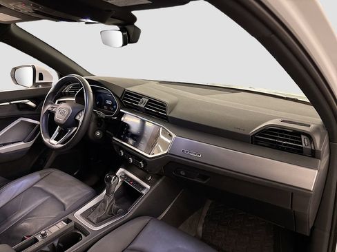 Certified 2022 Audi Q3 2.0T Premium w/ Convenience Package image 14