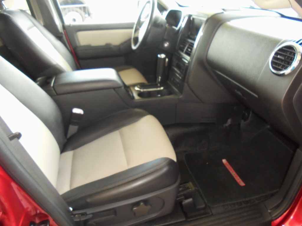 Used 2008 Ford Explorer Sport Trac Limited RWD image 8