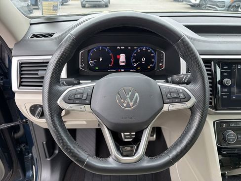 Used 2021 Volkswagen Atlas SEL Premium image 26
