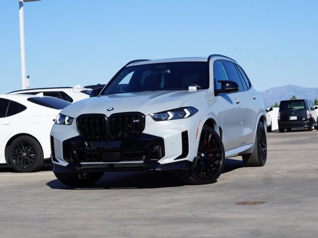 Used 2025 BMW X5 M60i AWD/4WD image 4