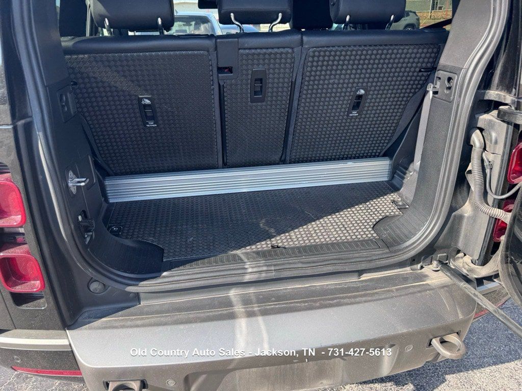 Used 2021 Land Rover Defender 90 X-Dynamic S AWD/4WD image 13