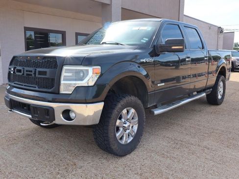 Used 2014 Ford F150 XLT w/ Equipment Group 302A Luxury AWD/4WD image 2