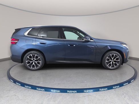 New 2026 BMW X3 xDrive30 w/ Premium Package AWD/4WD image 4