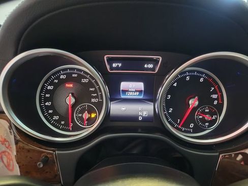 Used 2017 Mercedes-Benz GLS 450 4MATIC image 15