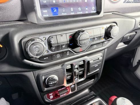 Used 2023 Jeep Gladiator Mojave w/ LED Lighting Group image 21