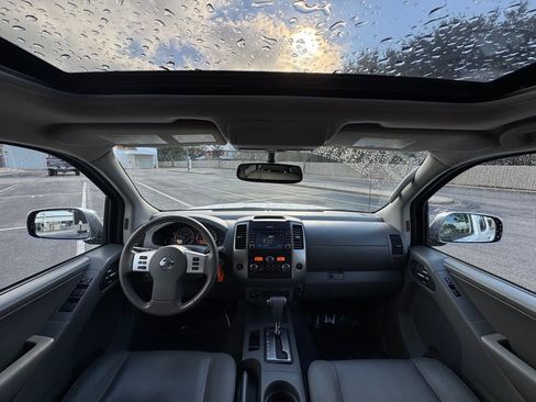 Used 2019 Nissan Frontier SL image 28