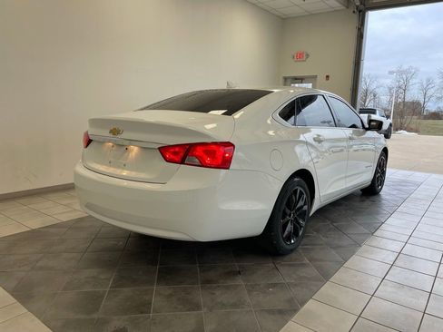 Used 2017 Chevrolet Impala LT image 5