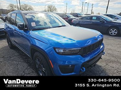 Used 2024 Jeep Grand Cherokee Trailhawk