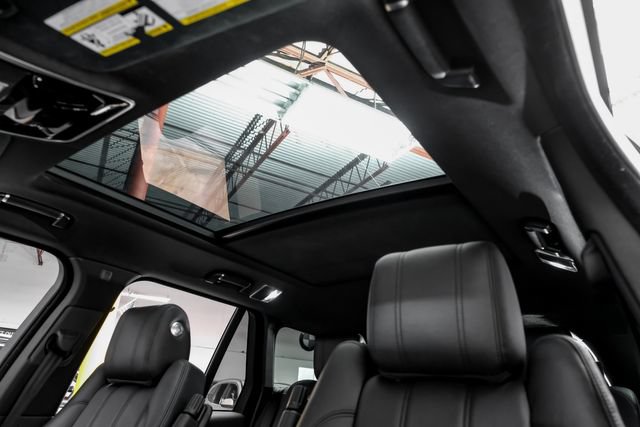 Used 2017 Land Rover Range Rover Supercharged AWD/4WD image 5