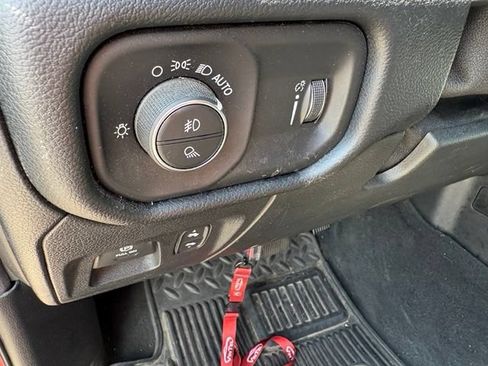 Used 2020 RAM 1500 Big Horn AWD/4WD image 21
