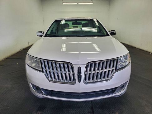 Used 2011 Lincoln MKZ Hybrid FWD image 2