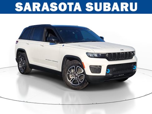 Used 2024 Jeep Grand Cherokee Trailhawk w/ Advanced Protech Group II image 1