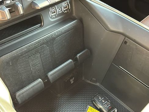 Used 2022 RAM 1500 Limited AWD/4WD image 22