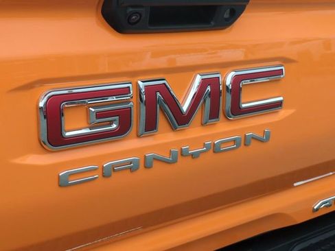 New 2026 GMC Canyon AT4X w/ AT4X AEV Edition AWD/4WD image 31