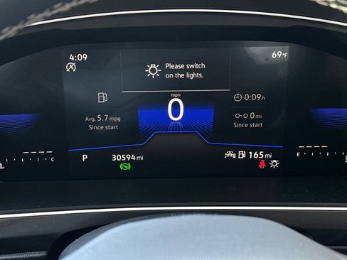 Used 2023 Volkswagen Tiguan SE image 26