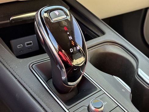 Certified 2023 Cadillac XT4 Premium Luxury w/ Cold Weather Package FWD image 15