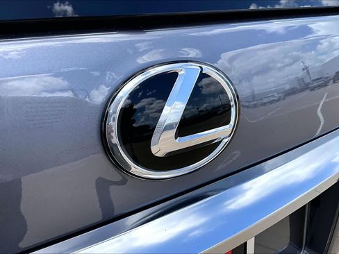 Certified 2023 Lexus GX 460 Premium w/ Accessory Package AWD/4WD image 31