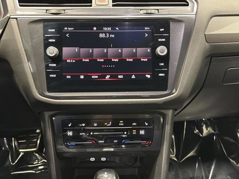Used 2024 Volkswagen Tiguan SE R-Line AWD/4WD image 26