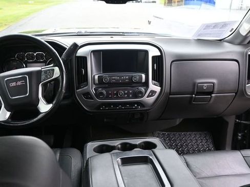 Used 2016 GMC Sierra 2500 SLT w/ Duramax Plus Package AWD/4WD image 22