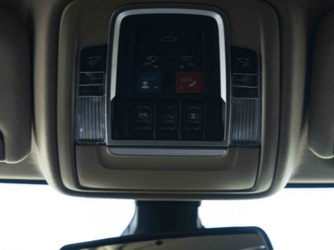 Used 2022 RAM 2500 Limited AWD/4WD image 34