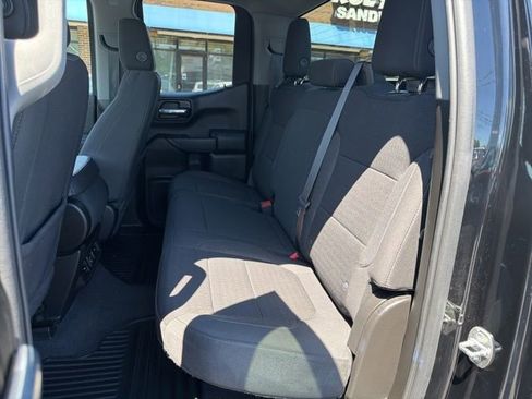 Used 2022 Chevrolet Silverado 1500 LT AWD/4WD image 14