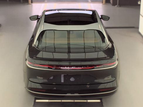 Used 2023 Lucid Air Grand Touring AWD/4WD image 10
