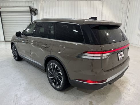 New 2026 Lincoln Aviator Reserve w/ Illumination Package image 27