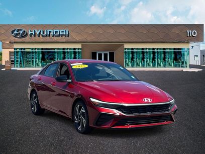 Used 2025 Hyundai Elantra Sport