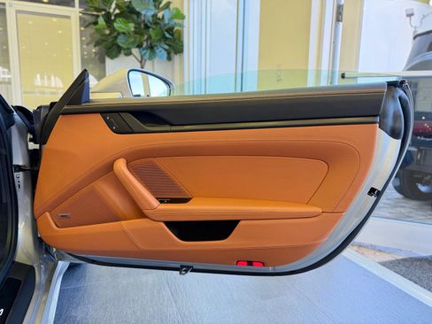 Used 2025 Porsche 911 Targa 4 GTS image 58