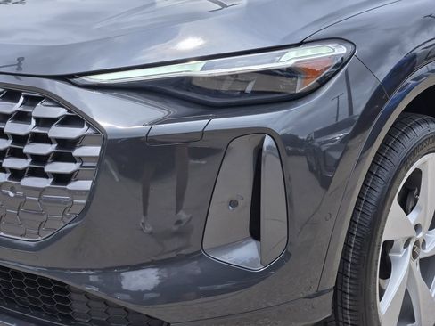 Certified 2025 Audi Q5 Premium Plus AWD/4WD image 12