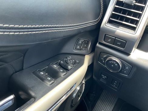 Used 2020 Ford Expedition Platinum AWD/4WD image 29