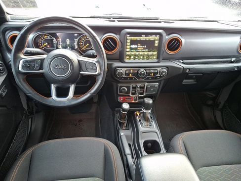 Used 2023 Jeep Gladiator Mojave w/ LED Lighting Group image 11