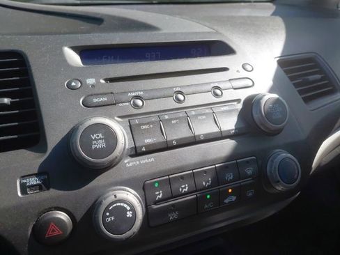Used 2011 Honda Civic LX image 8
