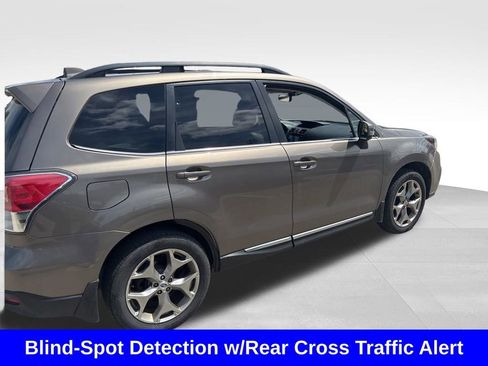 Used 2018 Subaru Forester 2.5i Touring AWD/4WD image 6