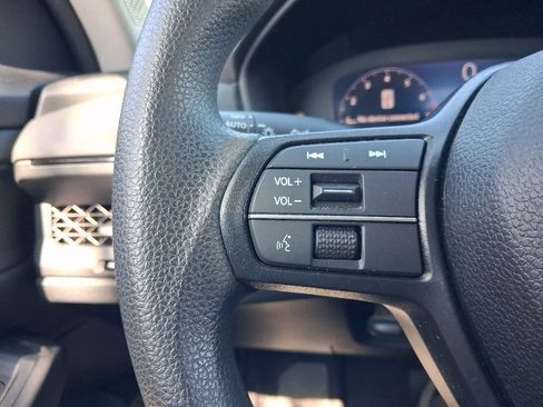 Used 2024 Honda Accord EX image 25