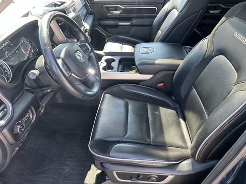 Used 2022 RAM 1500 Laramie AWD/4WD image 17
