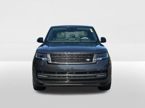 Certified 2025 Land Rover Range Rover Autobiography AWD/4WD image 3